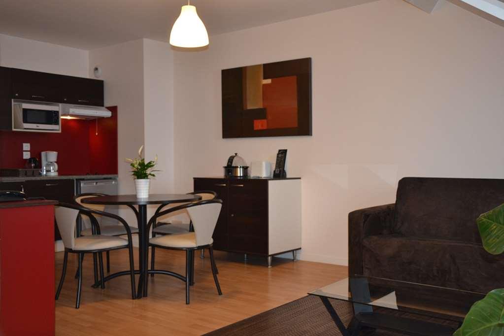 Brit Hotel Spa Le Connetable Dinan Habitación foto