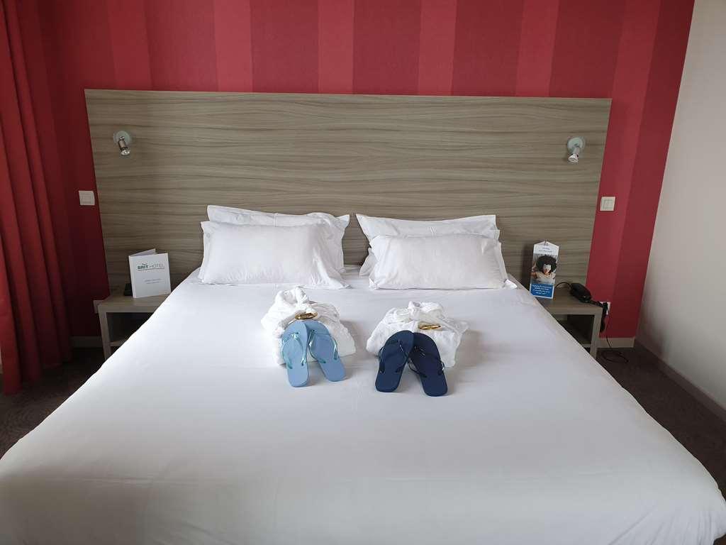 Brit Hotel Spa Le Connetable Dinan Habitación foto