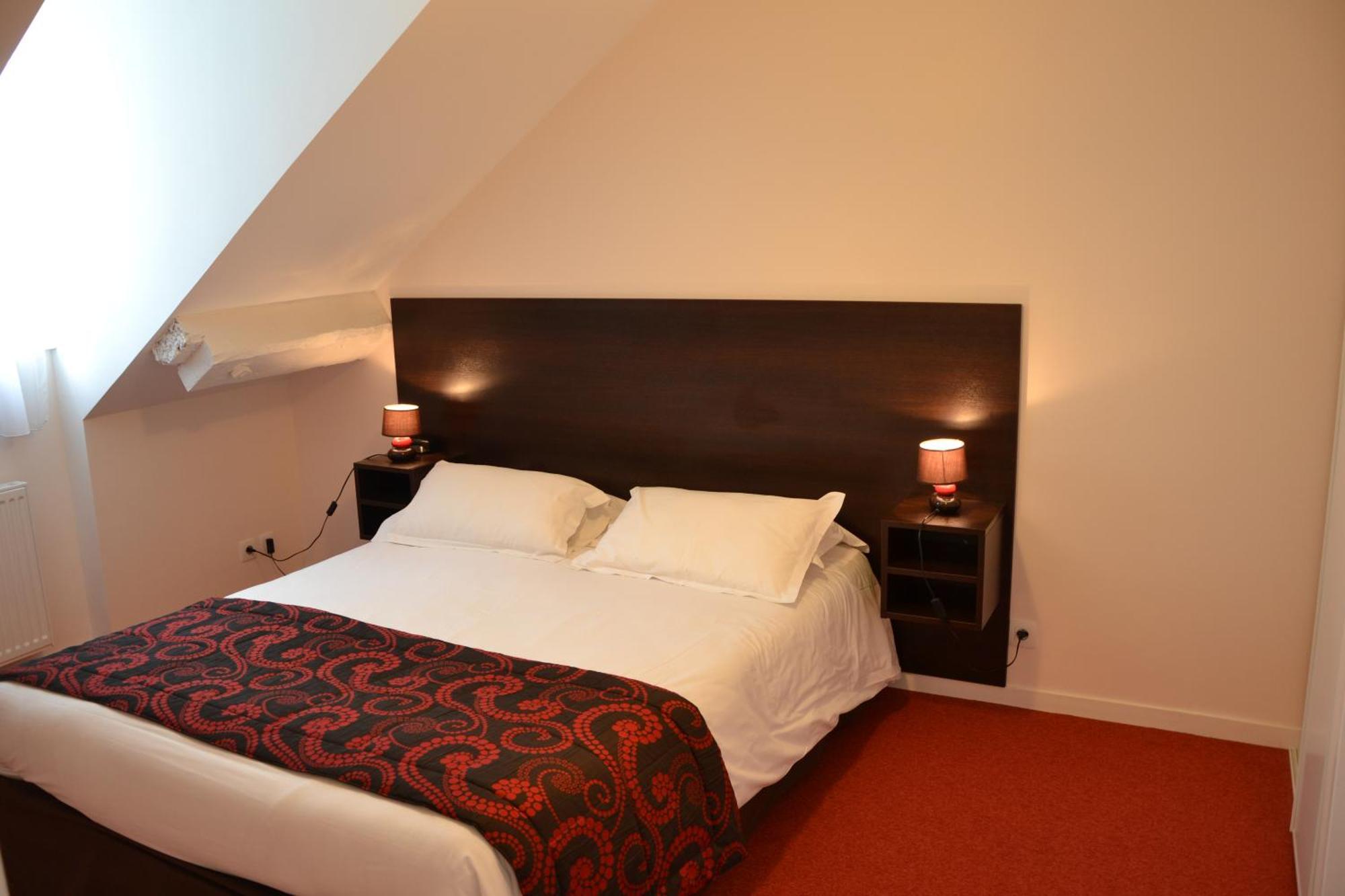 Brit Hotel Spa Le Connetable Dinan Exterior foto