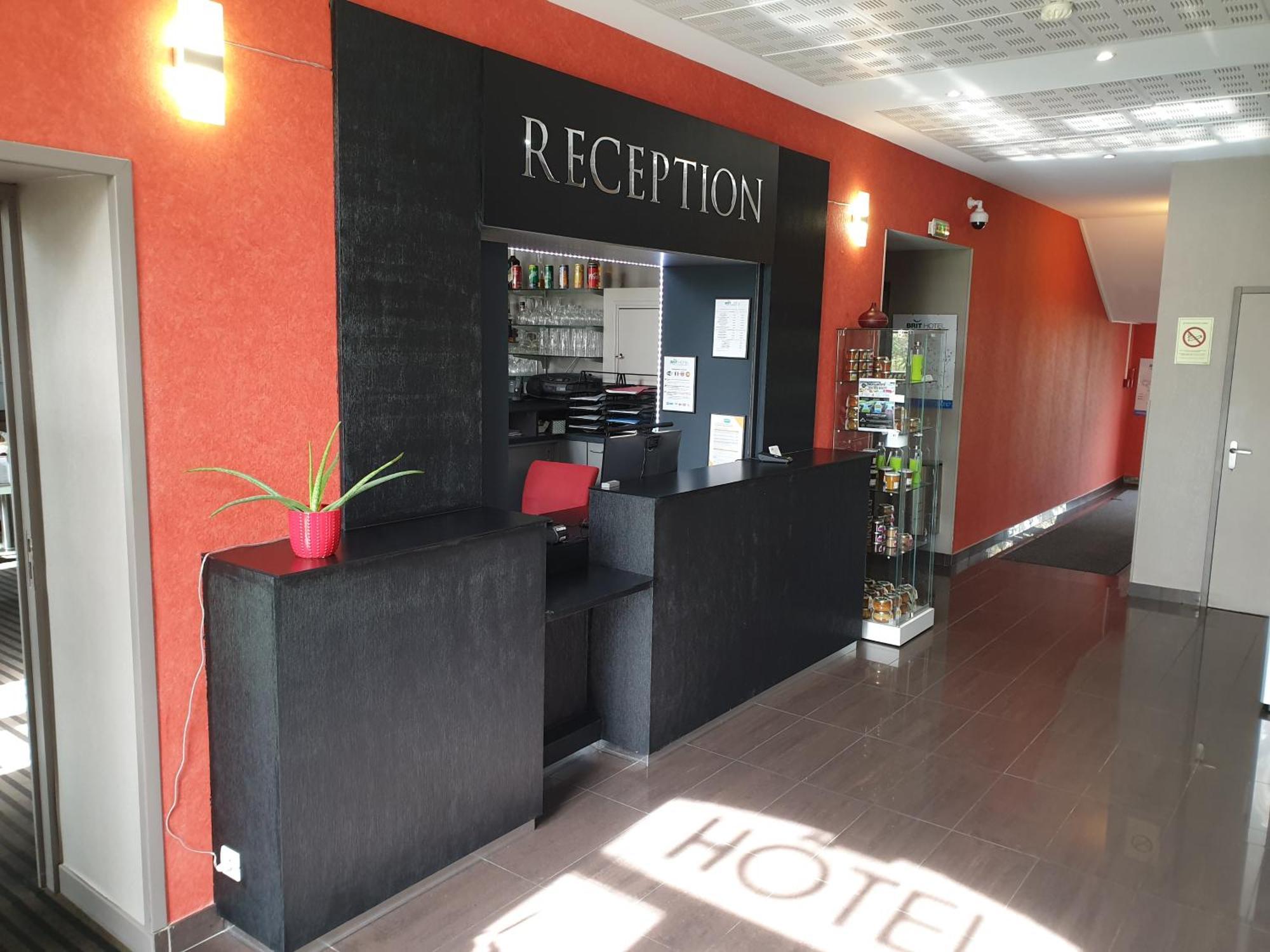 Brit Hotel Spa Le Connetable Dinan Exterior foto