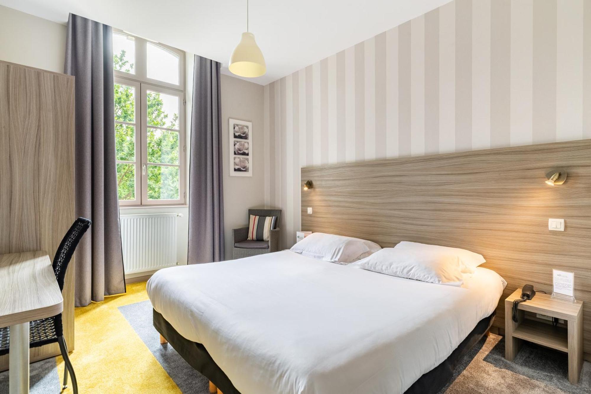 Brit Hotel Spa Le Connetable Dinan Exterior foto